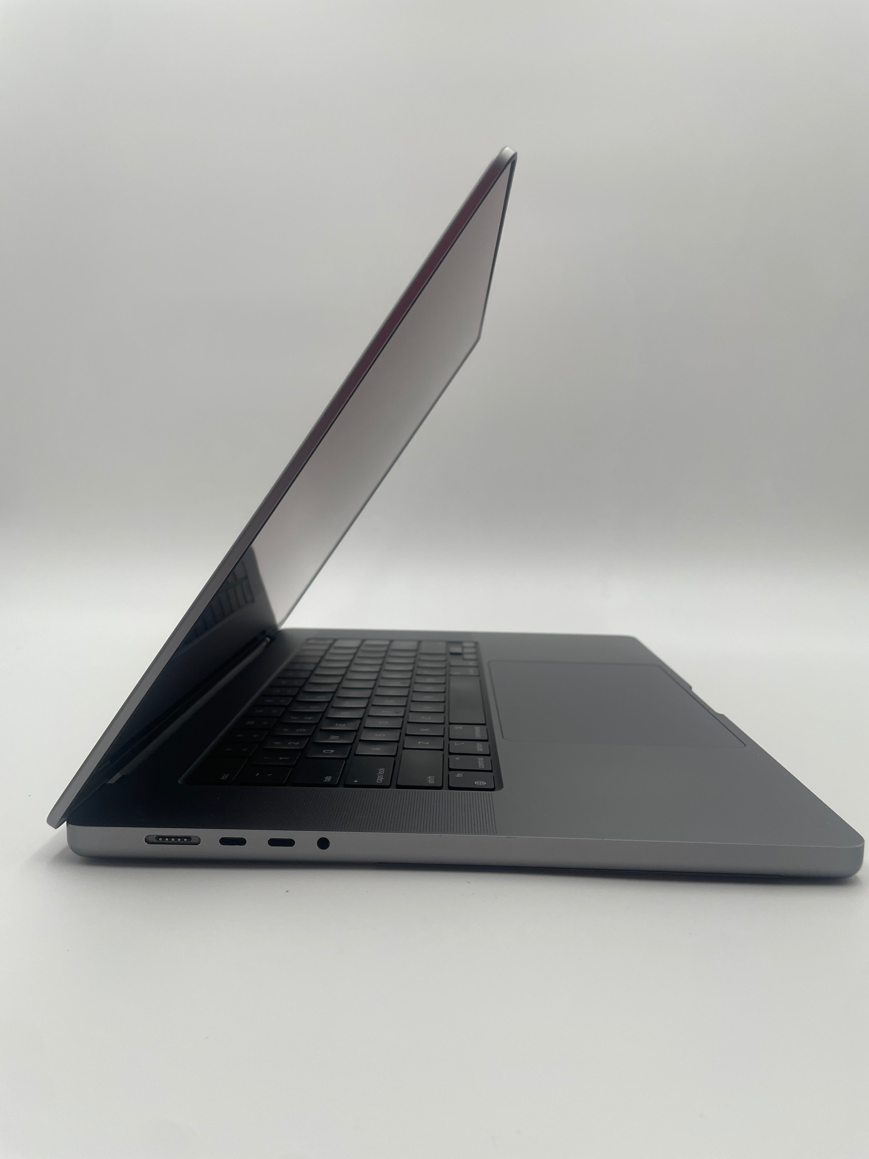 2023 Apple MacBook Pro 16" (M2 Max, 2 TB SSD) - B Grade (Minimal wear)