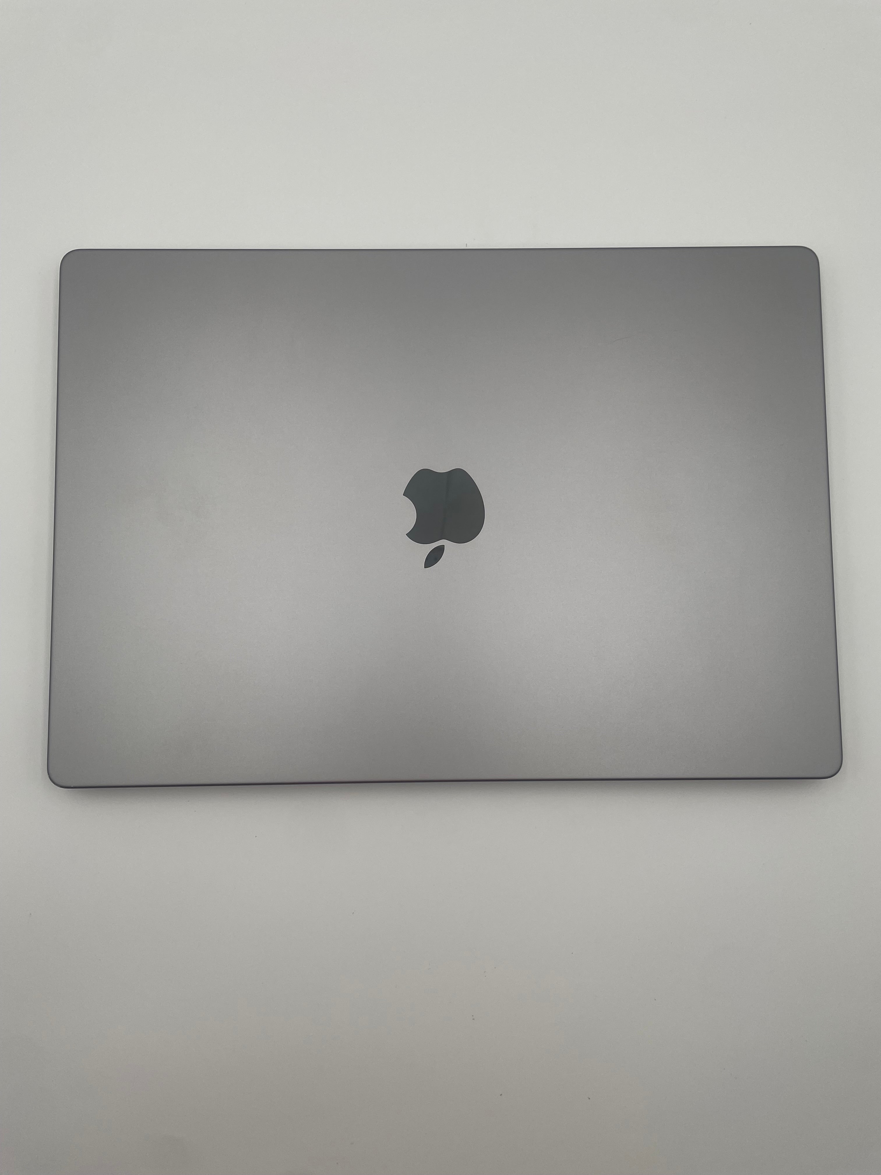 2023 Apple MacBook Pro 16" (M2 Max, 2 TB SSD) - B Grade (Minimal wear)