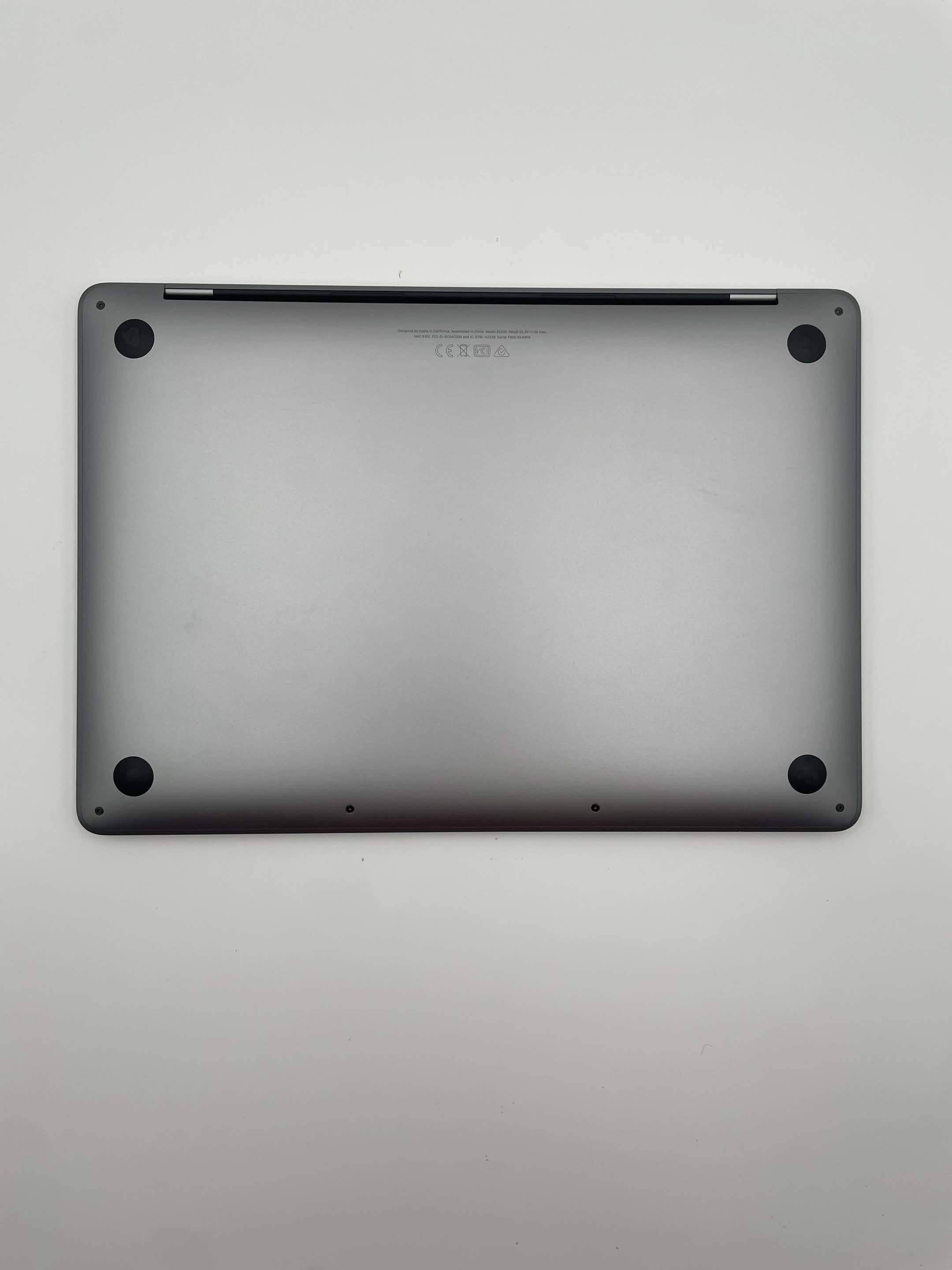 2002 Apple MacBook Pro 13" (M2, 512 GB SSD) - B Grade (Minimal KB wear)