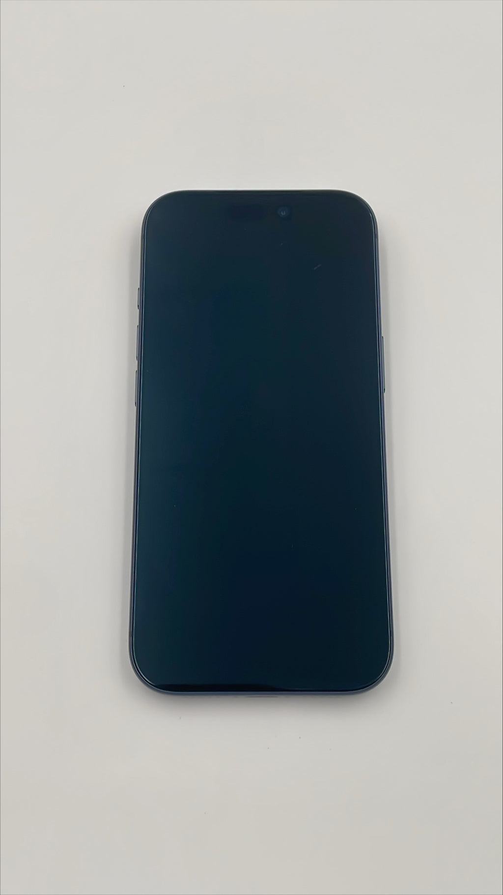 Apple iPhone 17 Pro 256 GB - Blue - Premium Refurbished (Unlocked)