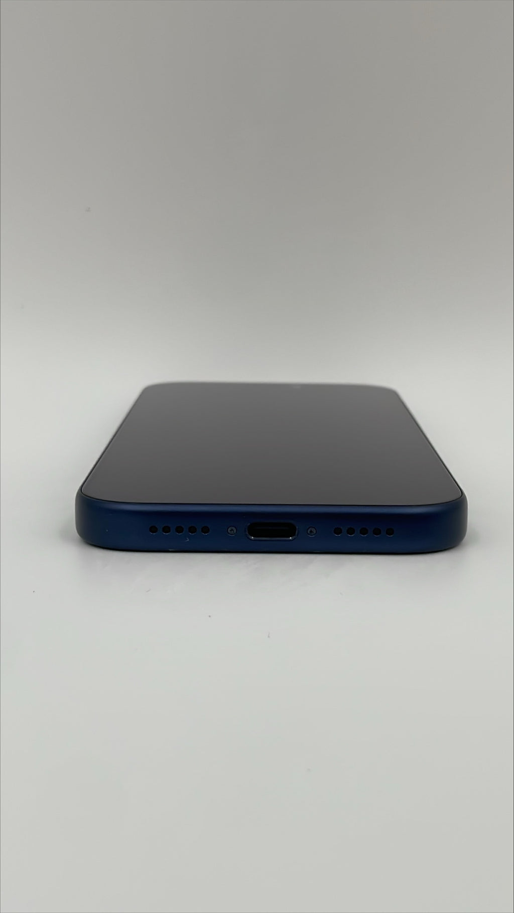 Apple iPhone 17 Pro 256 GB - Blue - Premium Refurbished (Unlocked)