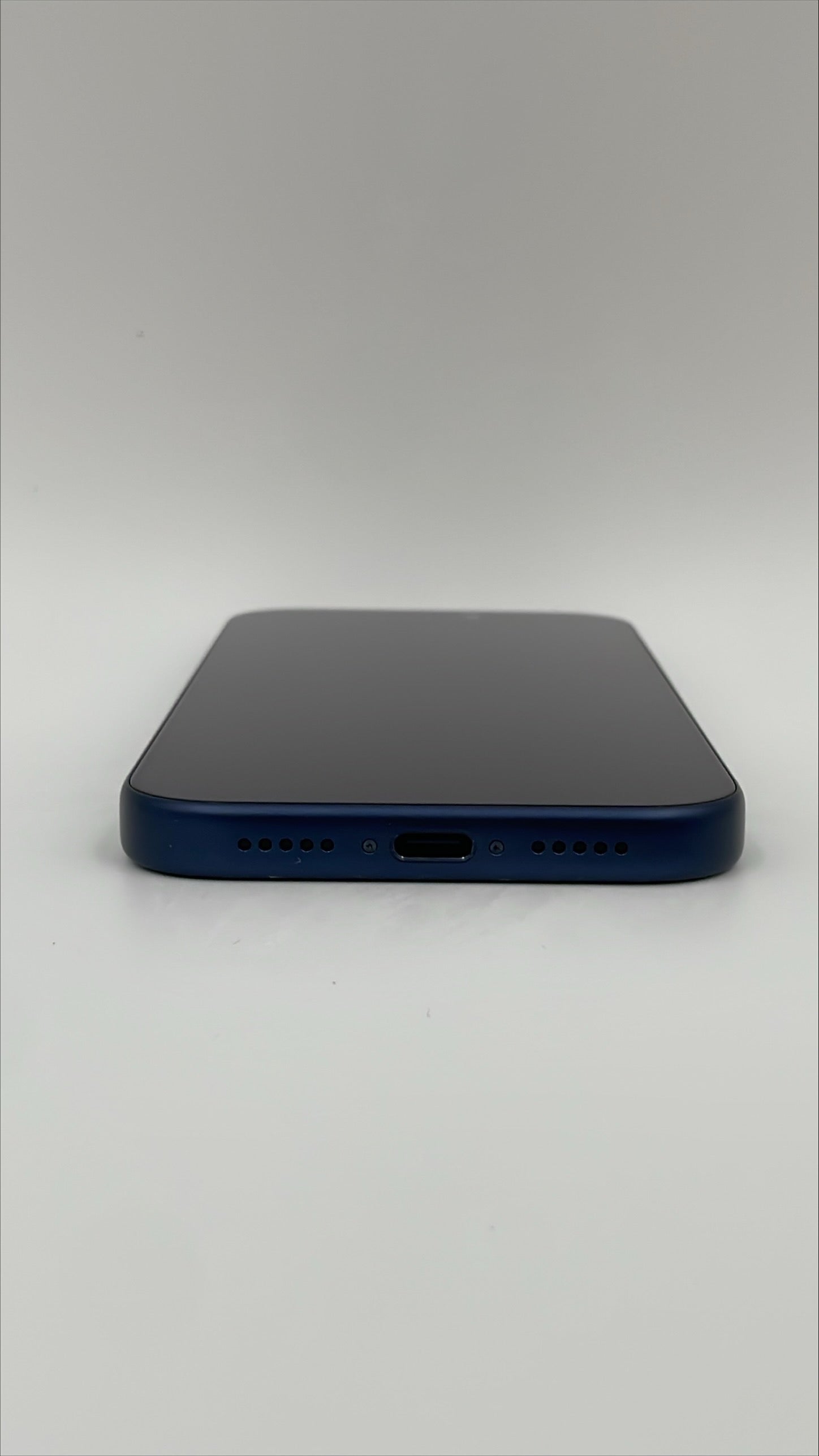 Apple iPhone 17 Pro 256 GB - Blue - Premium Refurbished (Unlocked)